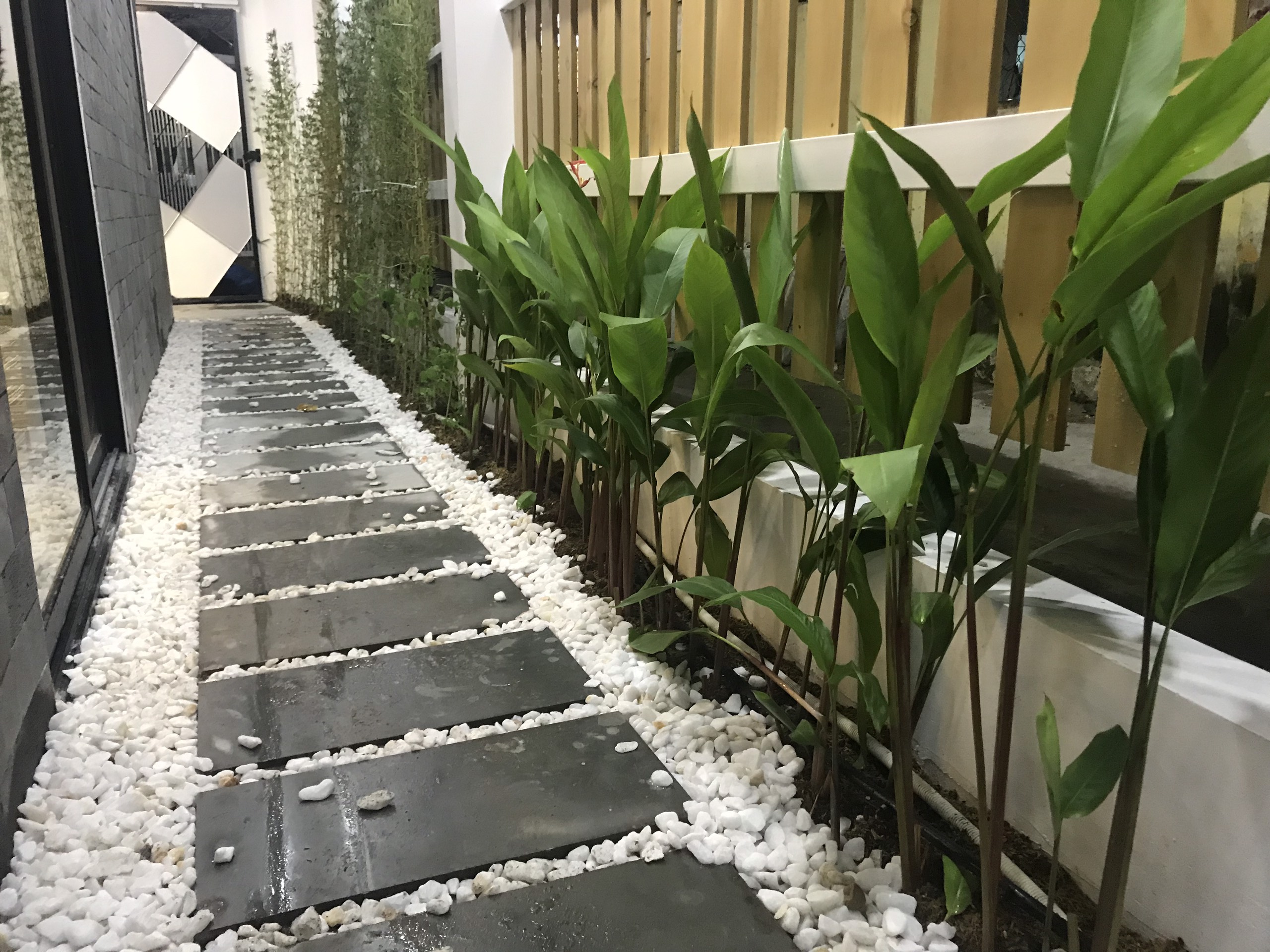 Thiết kế Nhà Mặt Phố tại Đà Nẵng Căn hộ cho thuê 1587629449 7