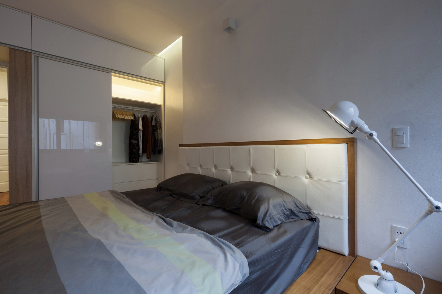 thiết kế Nhà Nhỏ 2 tầng QT House169