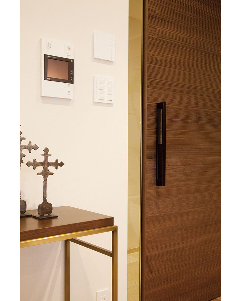 Elmes Handles_3 3 1545105781